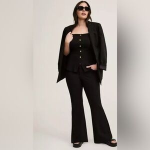 NWT Torrid Chic Black Women's Flare Pants size 22